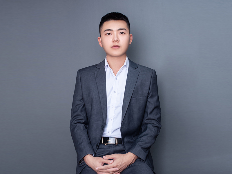 设计总监李星